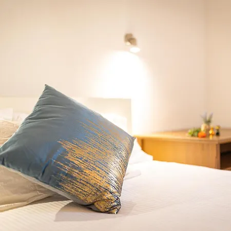 Private Terrace - Pool アパート コスタ・カルマ